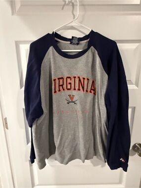 Virginia Raglan Crewneck Sweatshirt - Gray with Navy Sleeves